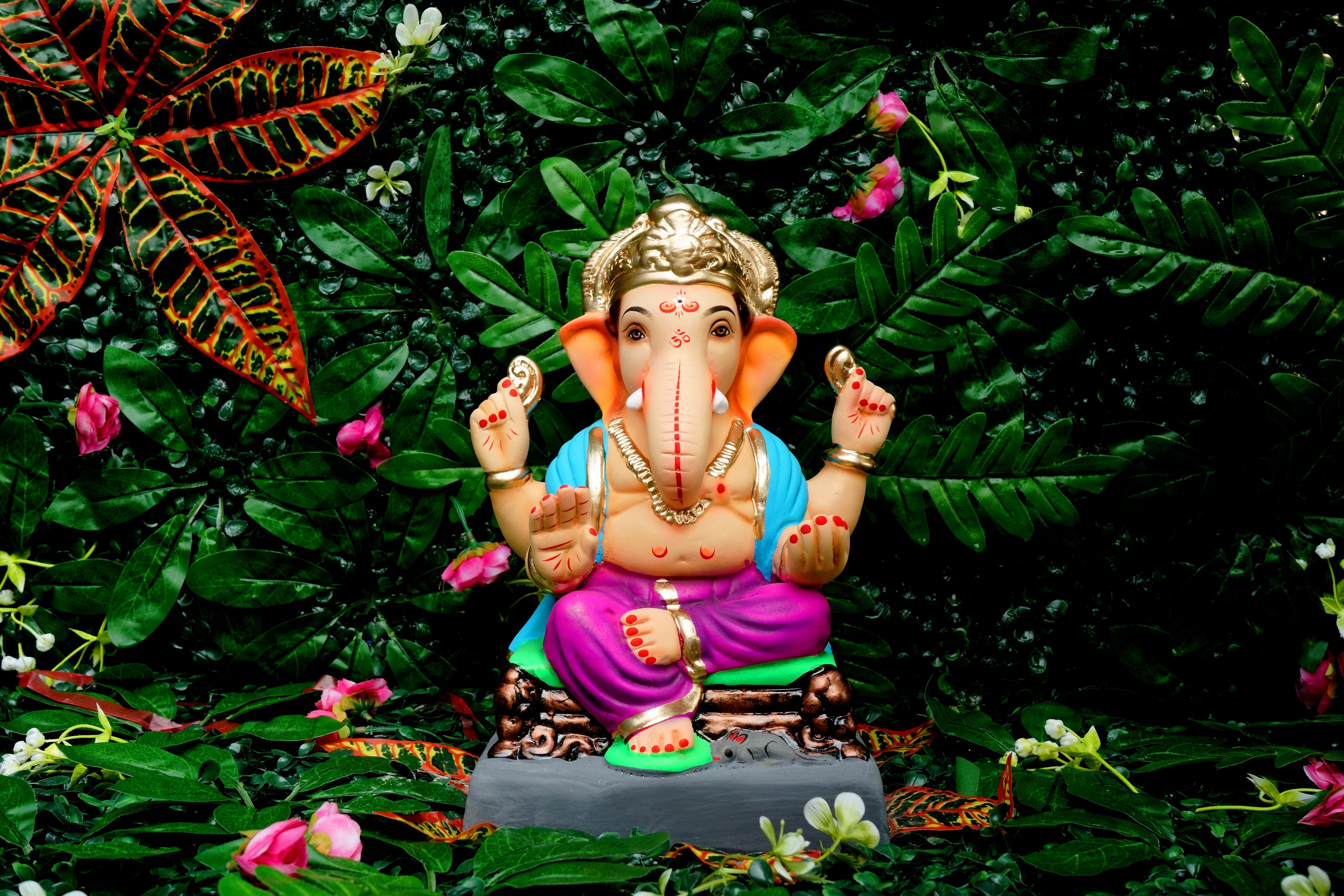 Eco Friendly Ganesh Idol of Clay - 10 inches - EF112