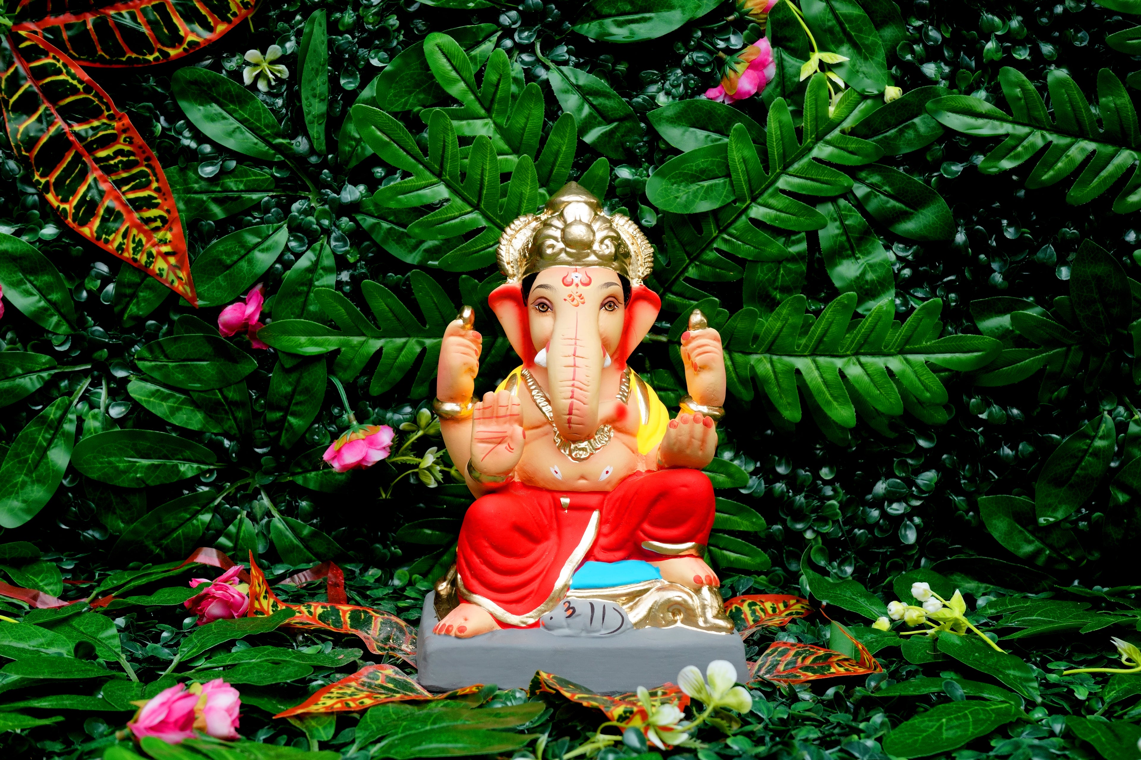 Eco Friendly Ganesh Idol of Clay - 8 inches - EF58